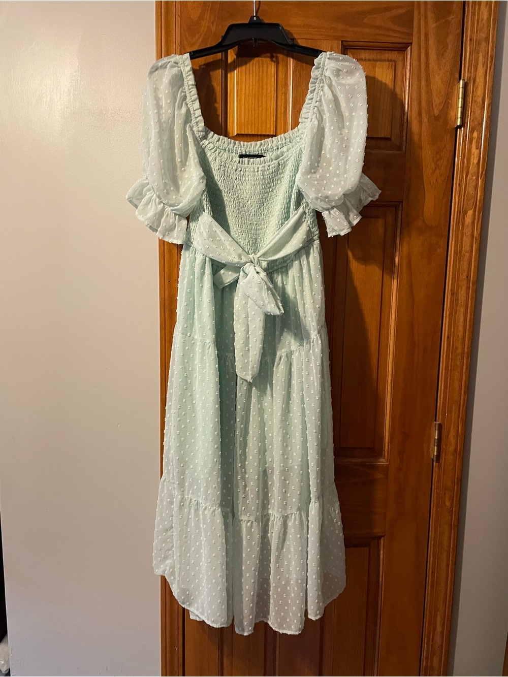 Puff-Sleeve Mint Midi Dress with Front Tie